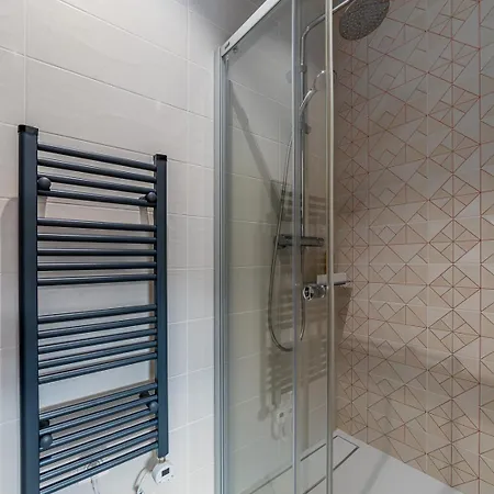 Et Cosy Chez A&m -elegant Home, Calme, Campagne, Parking Gratuit Accommodatie bij particulieren Épône